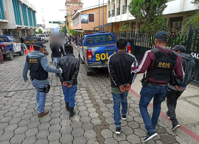 Capturan a cinco presuntos responsables de generar conflictos entre los municipios de Santa Catarina Ixtahuacán y Nahualá de Sololá