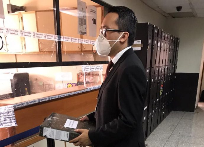 MP/FECI presenta solicitud de antejuicio contra 13 funcionarios judiciales señalados en el caso de Comisiones Paralelas