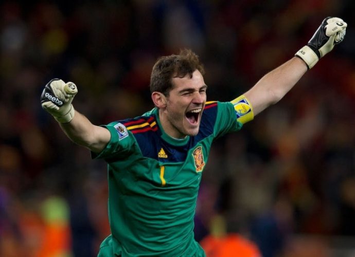 Iker Casillas se retira y envía emotiva carta de despedida