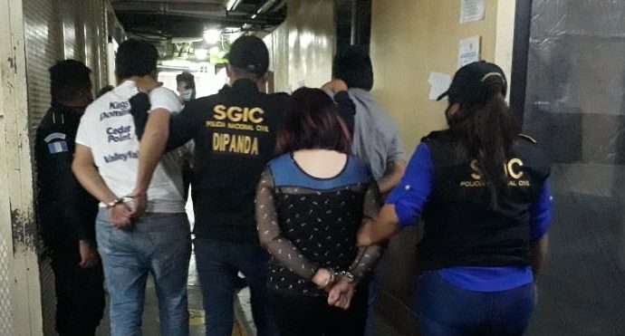 Capturan a seis presuntos extorsionistas tras operativos en tres departamentos del país
