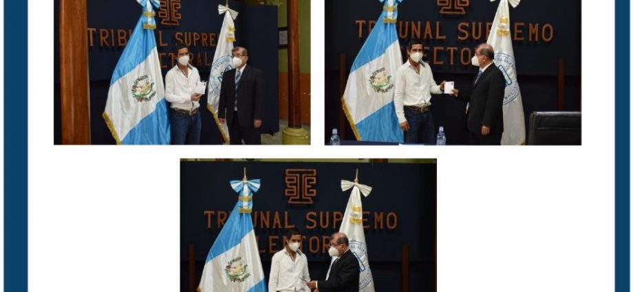 TSE acredita al nuevo alcalde de San Agustín Acasaguastlán, El Progreso