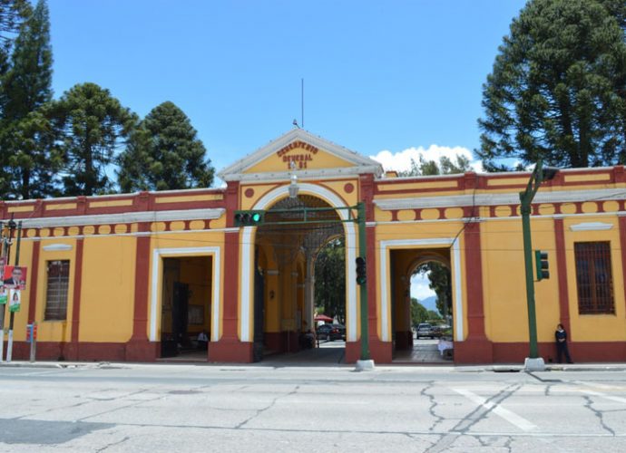 Salud prohibe visitas a cementerios del 31 de octubre al 2 de noviembre