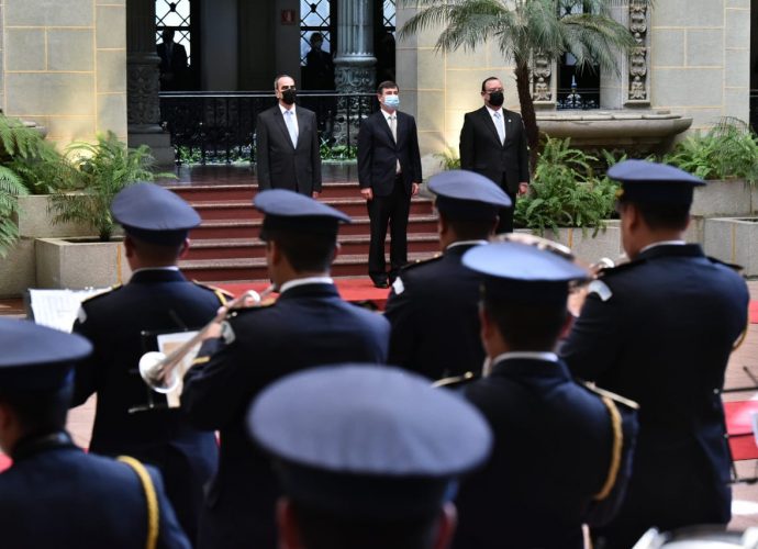 Representantes diplomáticos de ocho Estados y de la UE presentan cartas credenciales al Presidente de Guatemala