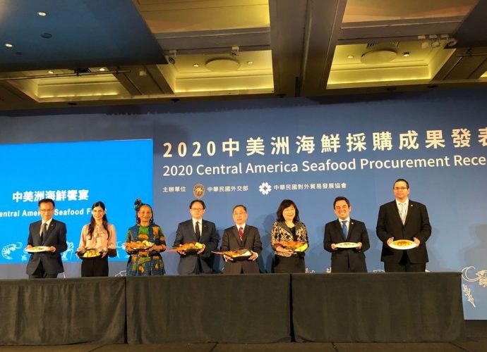 Guatemala participa en Taiwán promocionando productos del mar