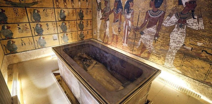 26 de noviembre de 1922: Tutankamón es encontrado