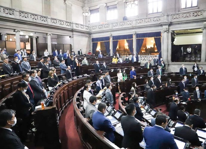 Congreso conocerá iniciativas de ley para la reactivación económica del país durante la semana
