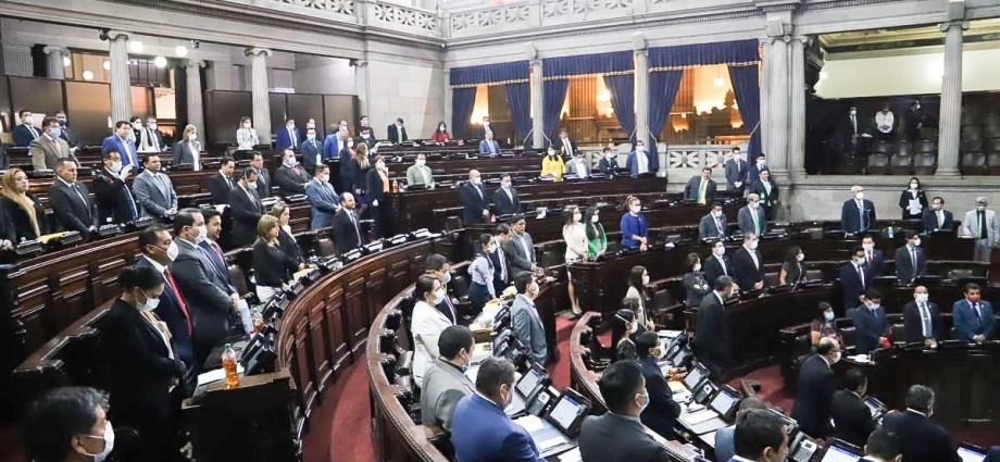 Congreso conocerá iniciativas de ley para la reactivación económica del país durante la semana