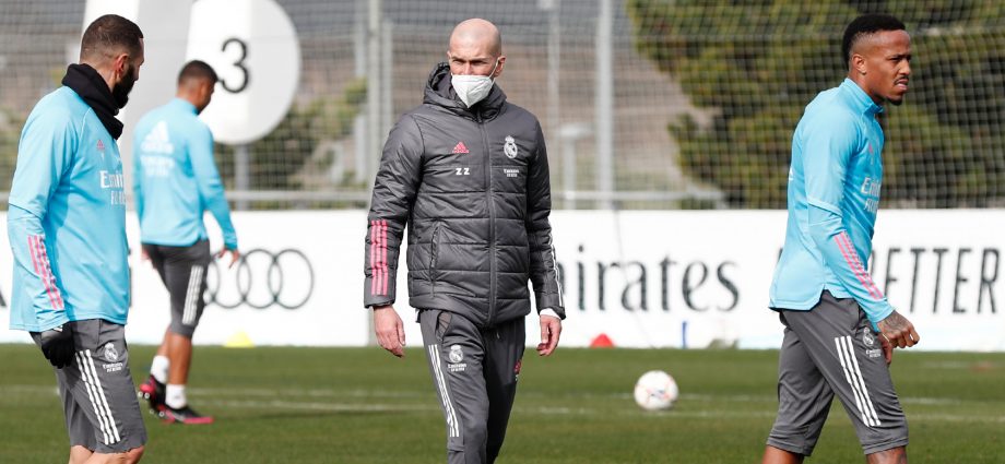 Zidane sale del confinamiento y vuelve a los entrenamientos