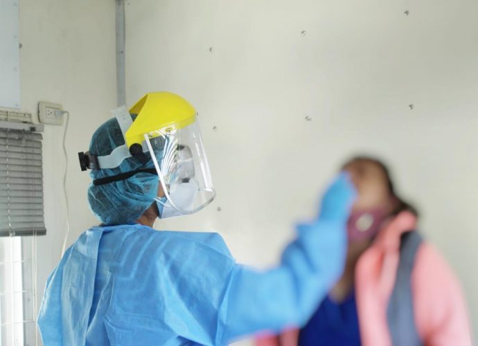 Salud reporta 667 nuevos casos de COVID-19