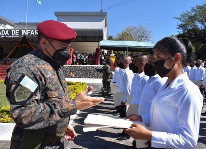 Ejército de Guatemala efectúa acto de licenciamiento a soldados que cumplieron su tiempo de servicio