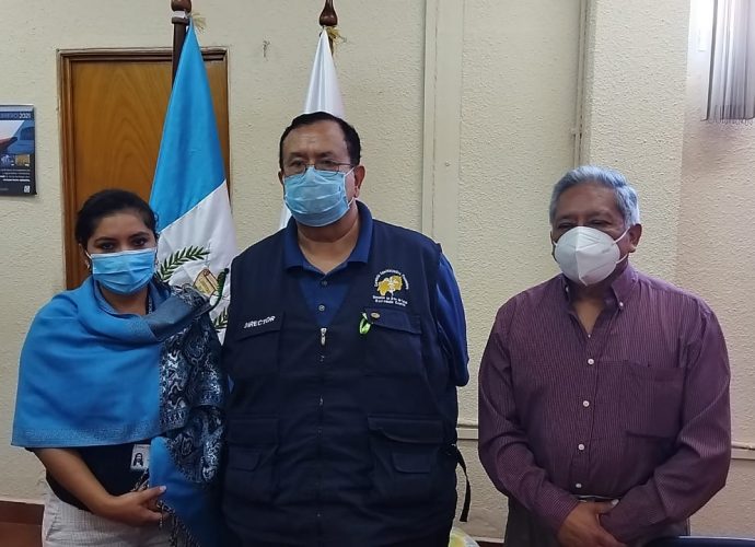 Salud habilitará puestos de vacunación contra COVID-19 en la meseta central