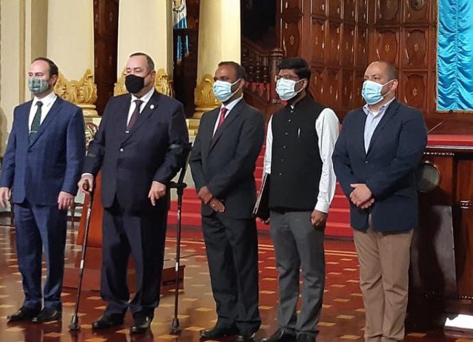 Gobierno de Guatemala agradece donación de 200 mil vacunas contra COVID-19 al Gobierno de la India
