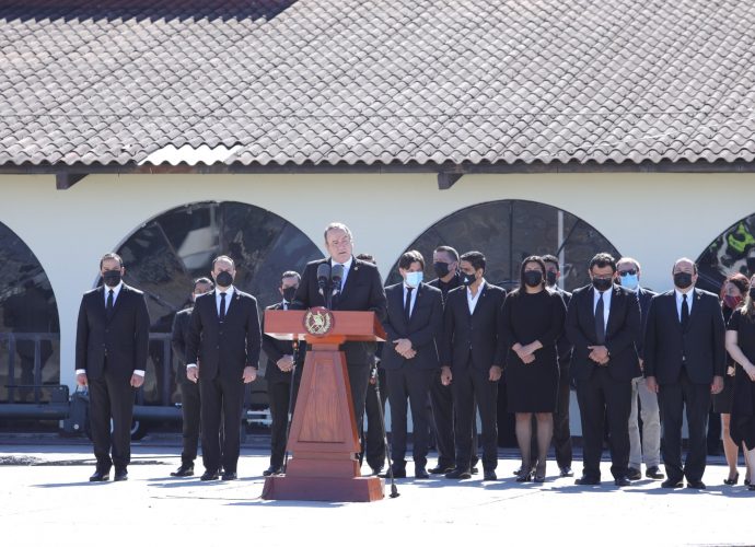 Presidente Alejandro Giammattei no tolerará a los traficantes de personas