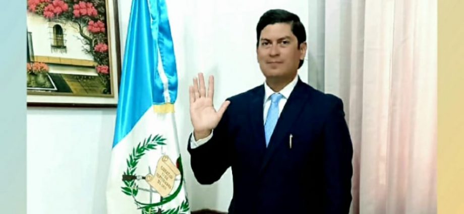 Janio Rosales es nombrado como Secretario Privado de la Presidencia