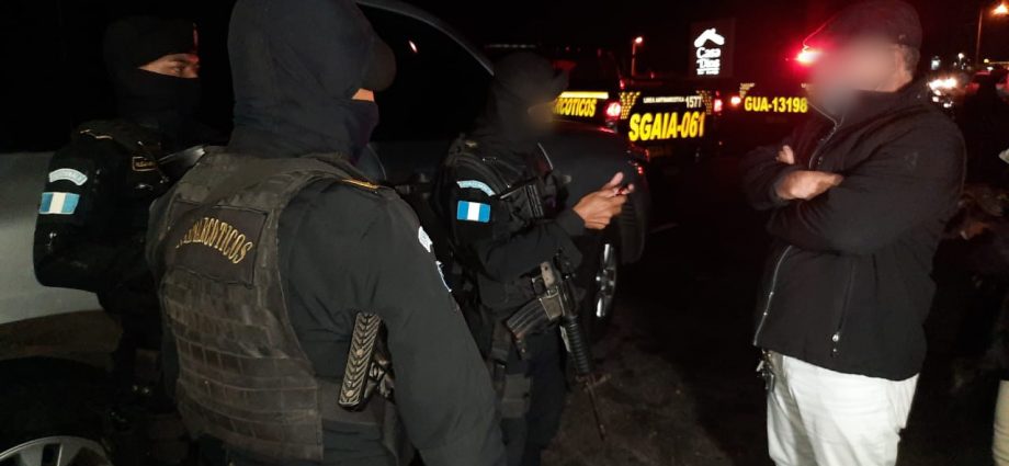 Capturan a presunto narcotraficante con fines de extradición en ruta a El Salvador