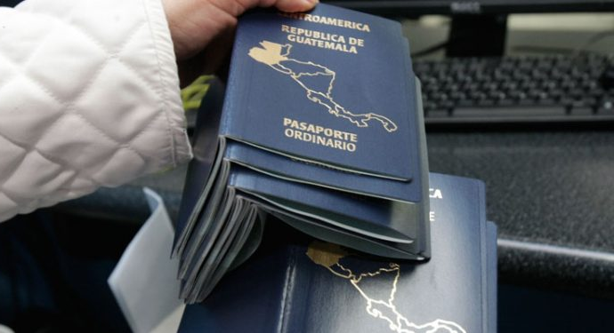 Instituto Guatemalteco de Migración ha emitido más de 104 mil pasaportes en 2021