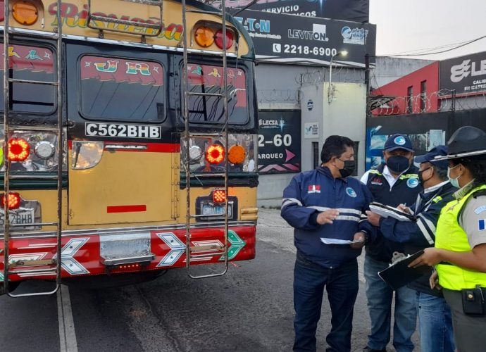 DGT sanciona a cuatro unidades de transporte por incumplir protocolos contra COVID-19
