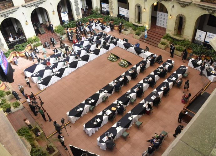 Salud, educación, agua y saneamiento serán priorizados tras reunión de CONADUR