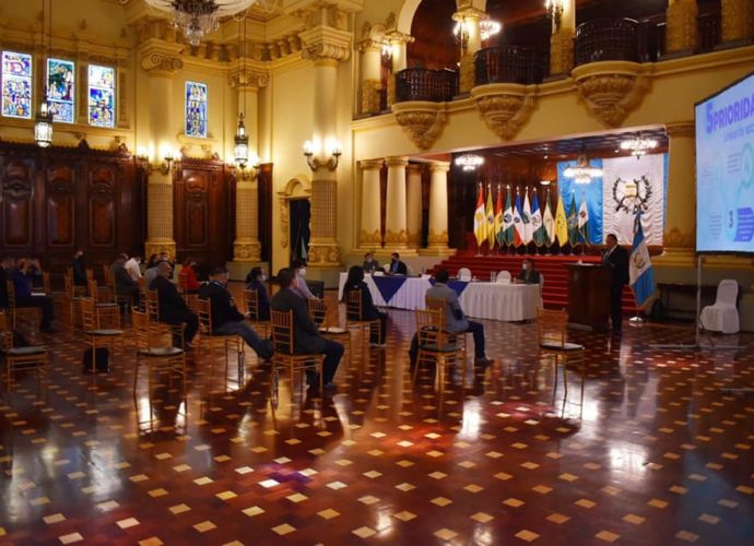Mancomunidades priorizan tema de agua y saneamiento por medio de OMAS
