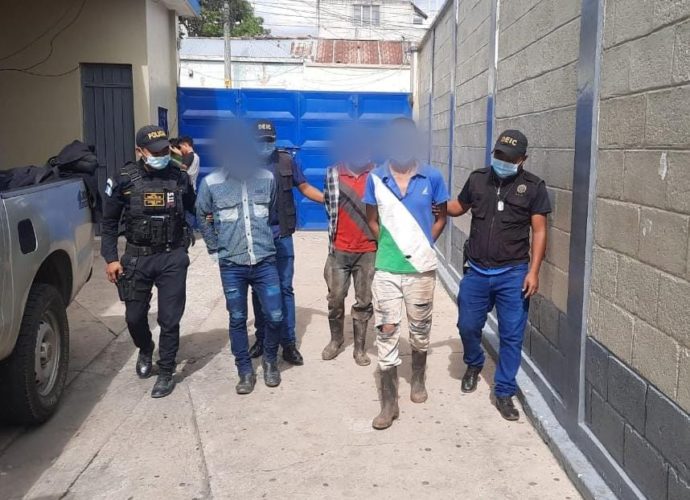Desarticulan banda de asaltantes que se hacían pasar por soldados y policías