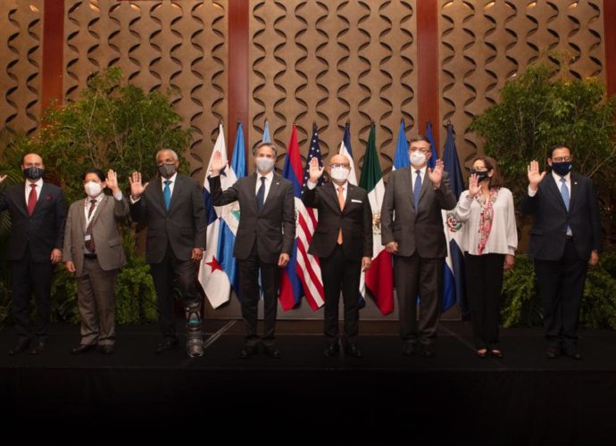 Guatemala participa en reunión del SICA con Estados Unidos