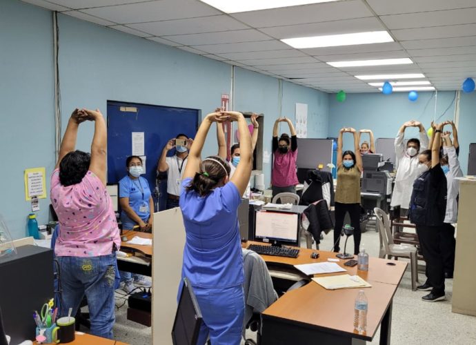 Trabajadores del Hospigen recibieron