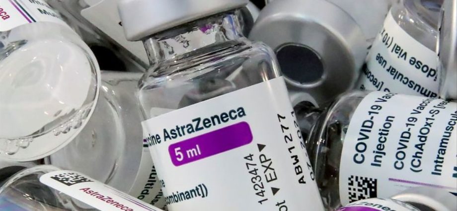 Guatemala recibirá más de 201 mil dosis de AstraZeneca provenientes de España para completar segunda dosis