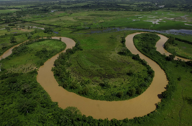 MARN continúa con acciones para sanear el río Motagua y reducir la contaminación en general