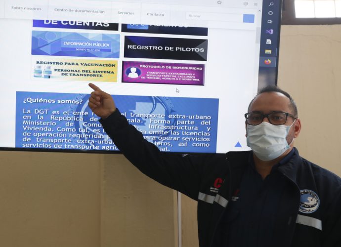 Personal del Sistema de Transporte Comercial por Carretera será vacunado contra COVID-19
