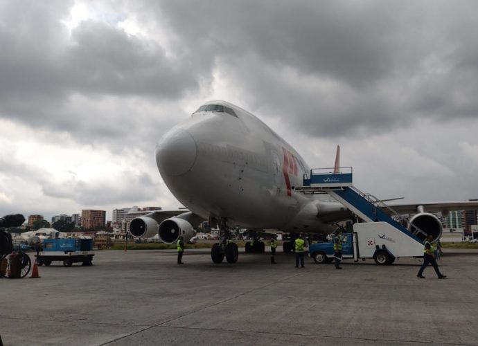 Guatemala recibe donativo de vacunas contra el COVID-19 por parte del Gobierno de España