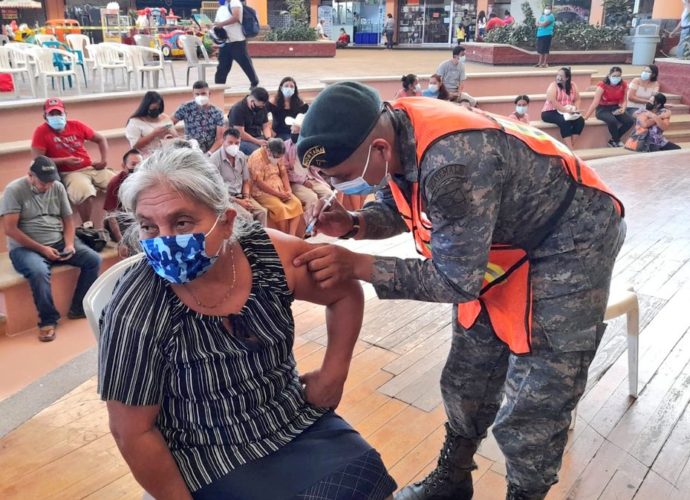Brigadas multidisciplinarias en comunidades aplicarán pruebas masivas de diagnóstico contra COVID-19
