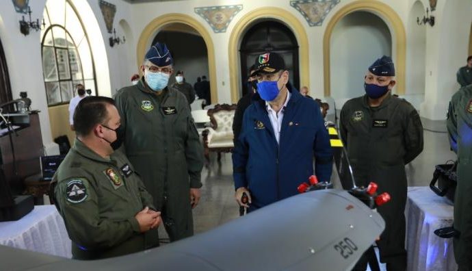 Presidente Giammattei ratifica apoyo a modernización de Fuerza Aérea Guatemalteca