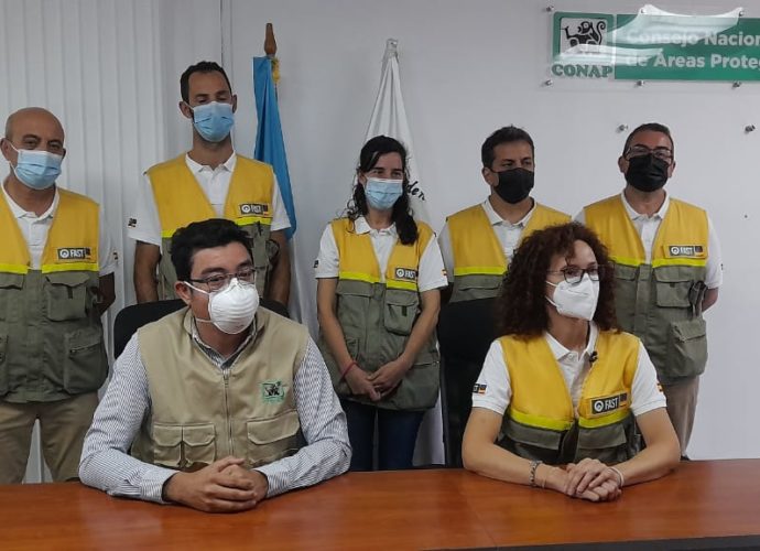 CONAP y FAST realizan capacitaciones para la prevención y mitigación de incendios forestales