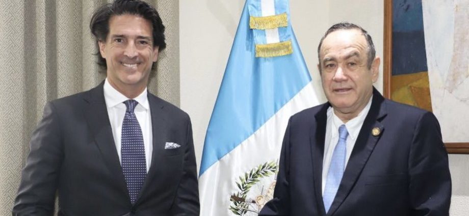 Presidente Giammattei promueve a Guatemala como destino de inversiones y generación de empleos