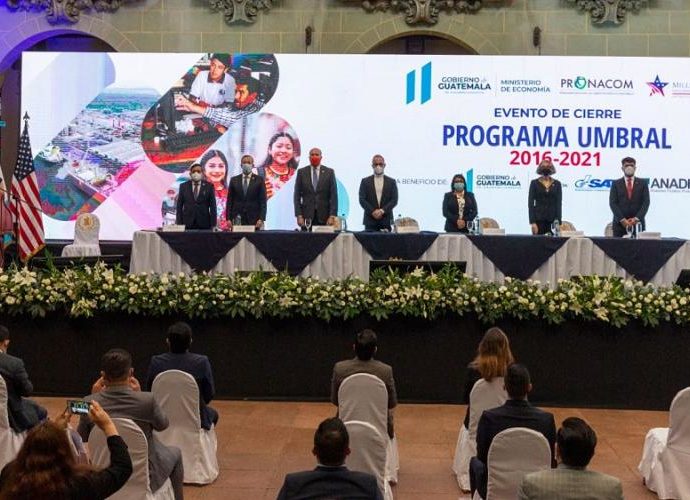 Programa Umbral promovió proyectos de Educación y Movilización de Recursos