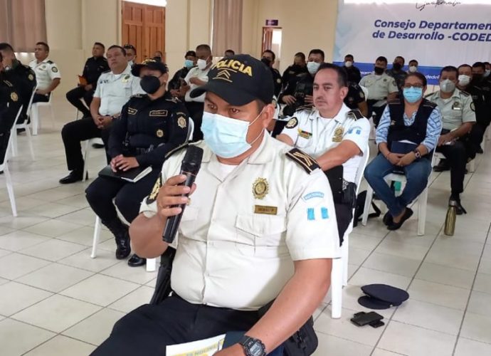 Lanzan estrategias para fortalecer la seguridad en Petén