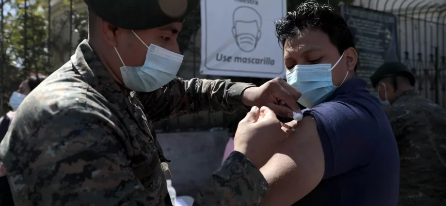 Más de 4 mil soldados apoyan vacunación