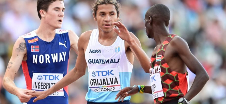 Luis Grijalva cuarto lugar en los 5 mil metros en el Mundial de Atletismo