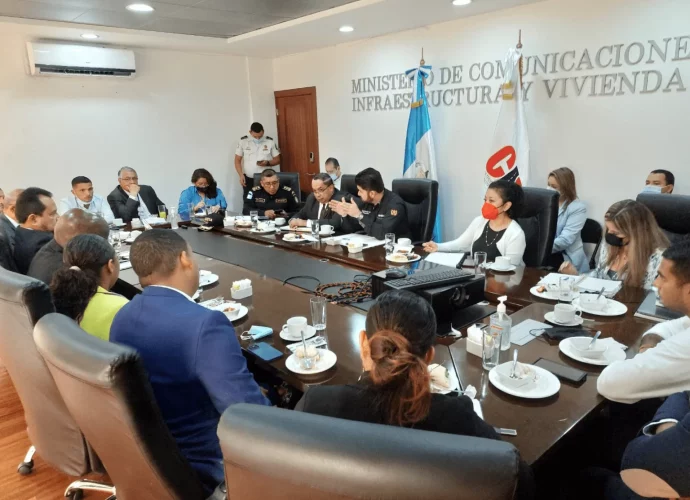 Fomentan el turismo entre Guatemala y Belice