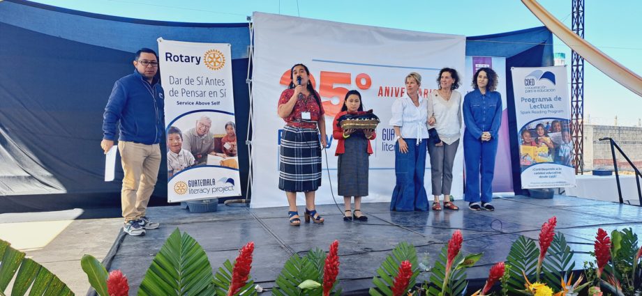 Celebran aniversario del programa de Rotary Internacional