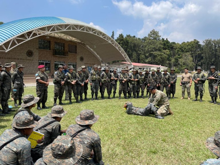 Guatemala sede de capacitación militar con El Salvador y Honduras