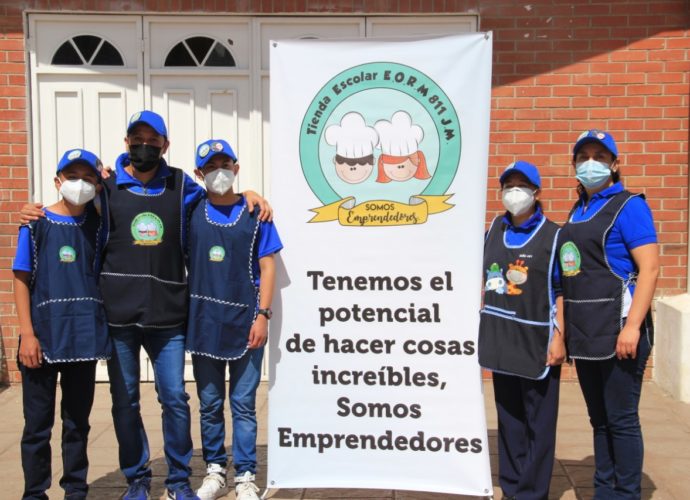 Escuela guatemalteca participa en concurso internacional de emprendimiento