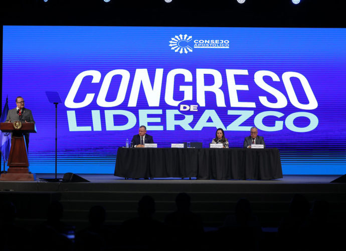 #Nacionales / Presidente Alejandro Giammattei participó en el Congreso de Liderazgo y Foro Presidencial.