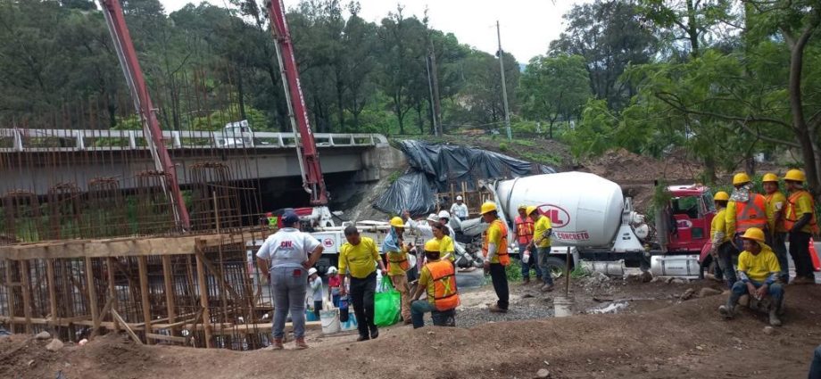 #Nacionales | Construyen Paso a Desnivel en Amatitlán para mejorar la circulación vial