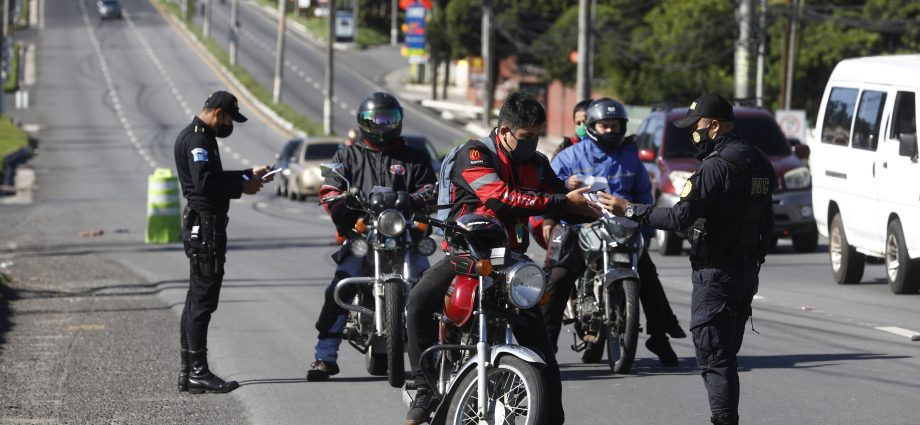 Es responsabilidad de todos los usuarios de motocicletas respetar las normativas de Tránsito