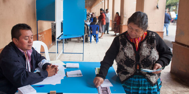 El Gobierno de Guatemala alertó el secuestro del padrón electoral