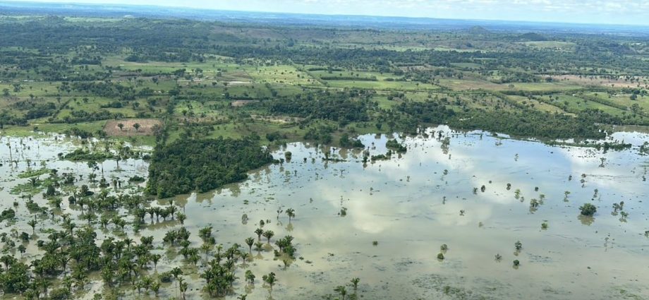 CONRED confirmó que la tormenta Sara convertida en depresión tropical se disipó el lunes en la costa de Campeche, México