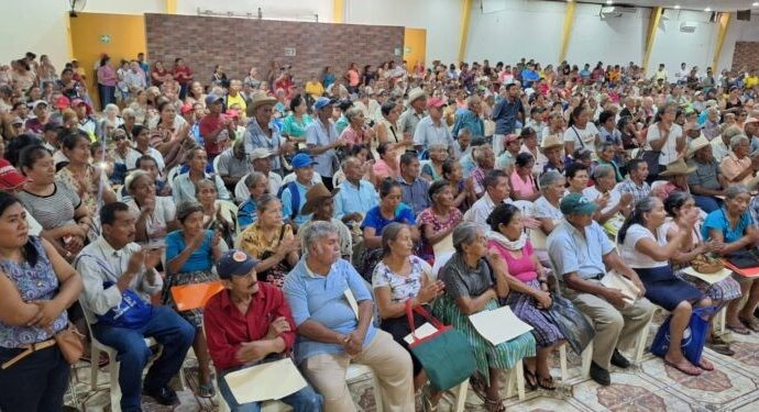 Gobierno conmemora Día Nacional del Adulto Mayor ampliando el PAM