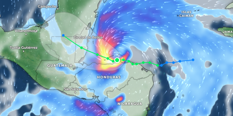 Tormenta tropical Sara se encuentra en la costa de Honduras, a menos de 450 kilómetros de Guatemala