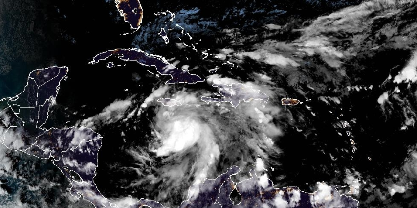 Alerta máxima: Tormenta Rafael se intensifica y pone en peligro a las islas del Caribe.